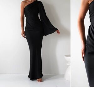Elegant Black One-Shoulder Dress